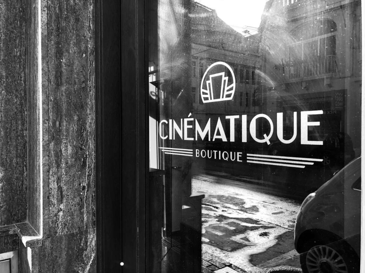 Готель Cinematique Моста Екстер'єр фото