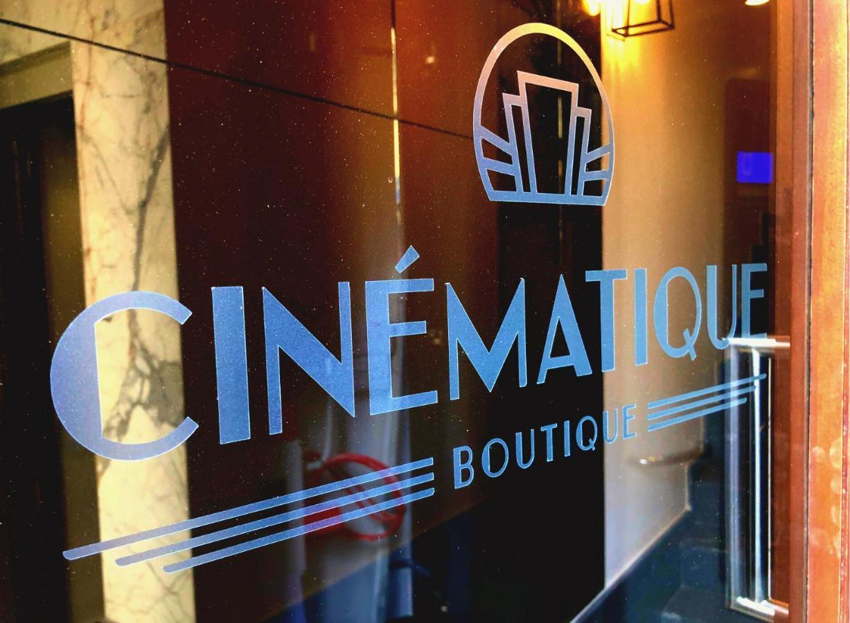Готель Cinematique Моста Екстер'єр фото